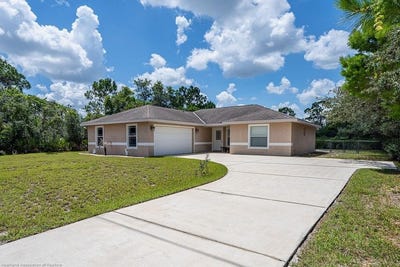 /international/us/308-cardinal-avenue-sebring-fl-110108986151/