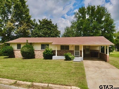 /international/us/109-olive-street-mt-vernon-tx-110103438815/
