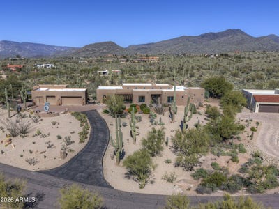 /international/us/8132-e-serene-street-carefree-az-110105505325/