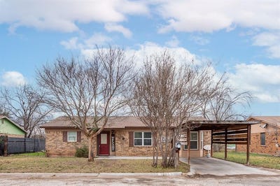 /international/us/105-state-brady-tx-110104560581/