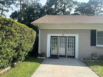 /international/us/30-67th-street-savannah-ga-110105844781/