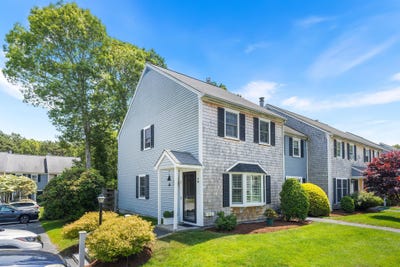 /international/us/441-buck-island-road-west-yarmouth-ma-110100452234/