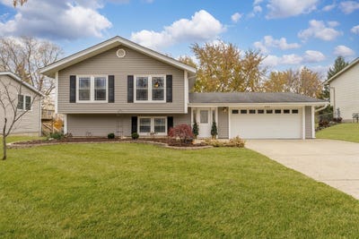 /international/us/309-plymouth-lane-nw-bloomingdale-il-110107928569/