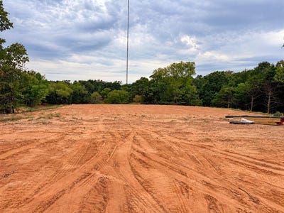 /international/us/870301-red-stone-circle-chandler-ok-110110374621/