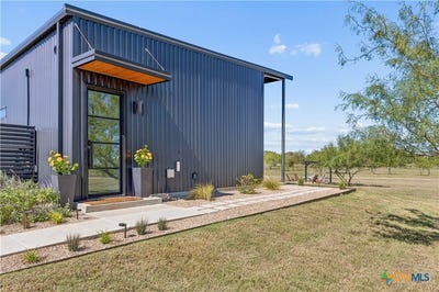 /international/us/6261-solana-ranch-road-salado-tx-110120516955/