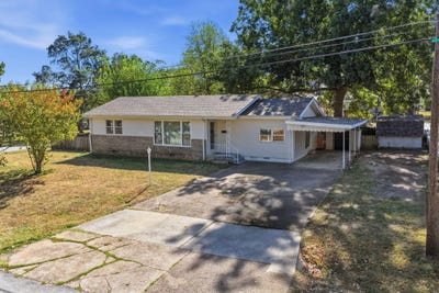 /international/us/310-e-freeman-street-bolivar-mo-110120154105/