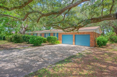 /international/us/17-8th-avenue-shalimar-fl-110109395778/