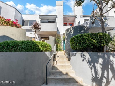 /international/us/1158-tivoli-lane-simi-valley-ca-110105020187/