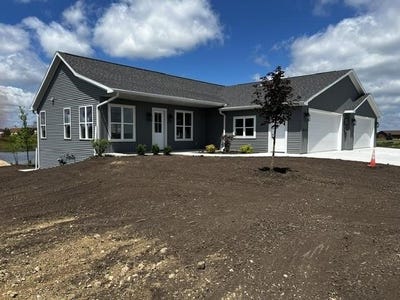 /international/us/814-lakeview-lane-ripon-wi-110107929581/