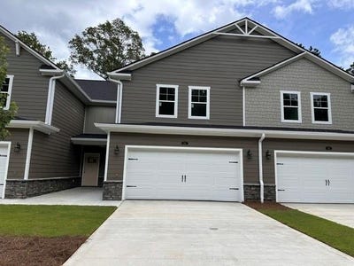 /international/us/1442-grove-park-drive-columbus-ga-110109573127/