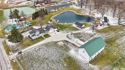 /international/us/14034-lima-road-fort-wayne-in-110106565769/