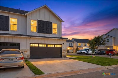 /international/us/242-topaz-new-braunfels-tx-110108743896/