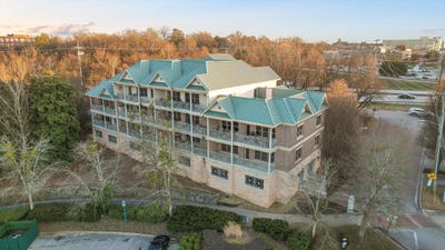 /international/us/733-battery-place-chattanooga-tn-110105358054/