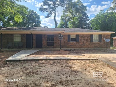 /international/us/2209-wolf-ridge-road-mobile-al-110107208623/