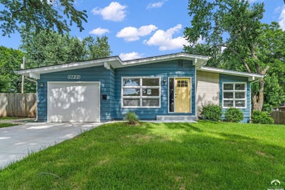 /international/us/1120-elm-street-eudora-ks-110108694905/