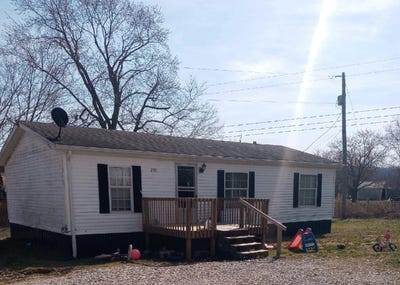 /international/us/250-ore-mines-road-owingsville-ky-110097996571/