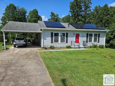 /international/us/3580-dillons-fork-rd-fieldale-va-110101161762/
