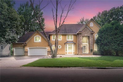 /international/us/6381-oxbow-bend-chanhassen-mn-110101472900/