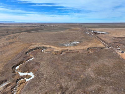 /international/us/tbd-experimental-farm-road-newell-sd-110106170512/