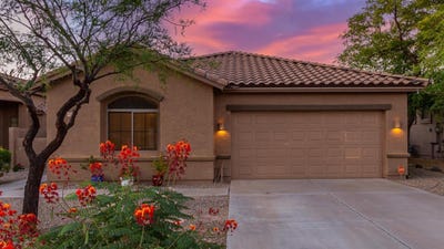/international/us/17536-w-desert-view-lane-goodyear-az-110107805465/