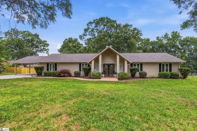 /international/us/122-mabry-road-spartanburg-sc-110108680916/