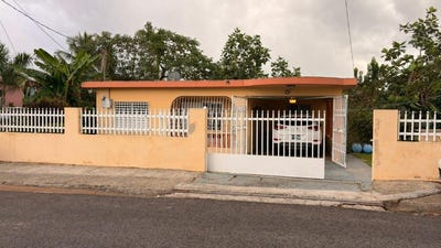 /international/us/108-calle-porvenir-comunidad-reparto-macias-bo-limon-mayaguez-pr-110105779494/