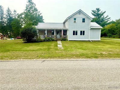 /international/us/92-hughes-street-w-belfast-ny-110101622962/