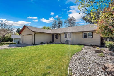 /international/us/909-arlene-ct-yreka-ca-110107341546/