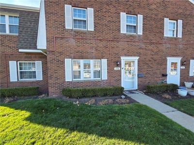 /international/us/3706-addington-court-fairview-park-oh-110104092321/