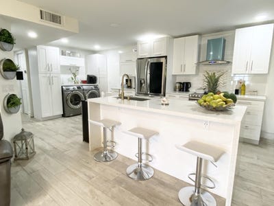 /international/us/3594-alder-drive-west-palm-beach-fl-110101053658/