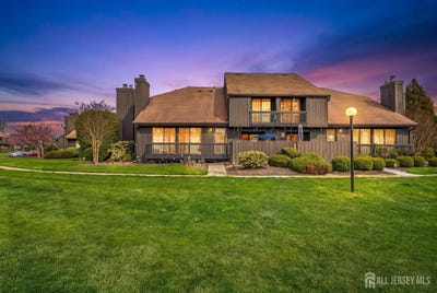 /international/us/197-westgate-drive-edison-nj-110107377647/
