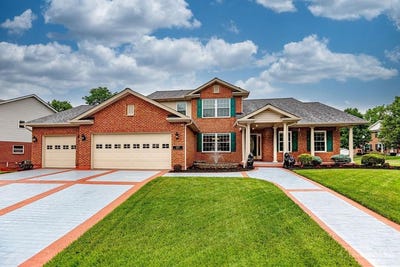 /international/us/1015-olde-station-court-fairfield-oh-110108386146/