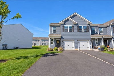 /international/us/1268-susan-circle-upper-macungie-twp-pa-110120422506/