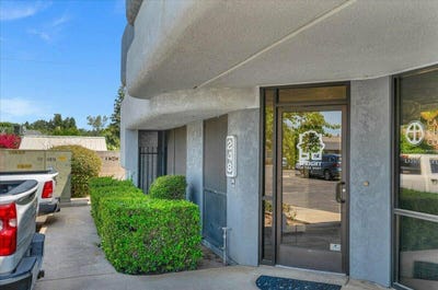 /international/us/248-w-caldwell-avenue-visalia-ca-110106148283/