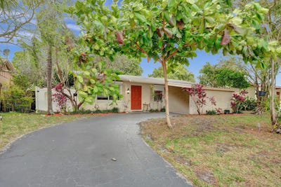 /international/us/7697-s-forest-boulevard-north-lauderdale-fl-110098071396/?lang=en
