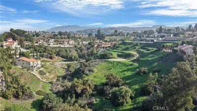 /international/us/309-s-penny-lane-anaheim-ca-110104276622/