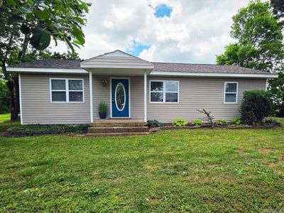 /international/us/109-manilla-street-koshkonong-mo-110108256288/