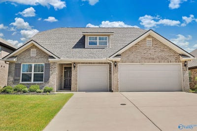 /international/us/109-gander-circle-owens-cross-roads-al-110102378037/