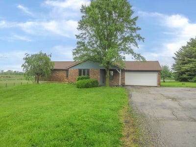 /international/us/3594-beanblossom-road-greenville-oh-110099964566/