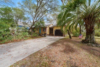 /international/us/226-ne-41st-street-oak-island-nc-110098574878/?lang=zh-tw