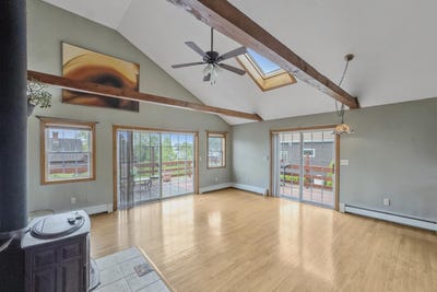 /international/us/97-gleason-street-thomaston-me-110098320709/?lang=zh-tw