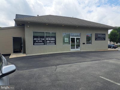 /international/us/8-market-street-hatfield-pa-110101197431/