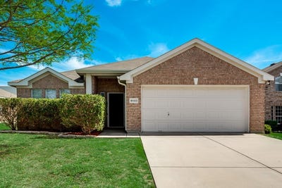 /international/us/10413-trevino-lane-benbrook-tx-110108423555/