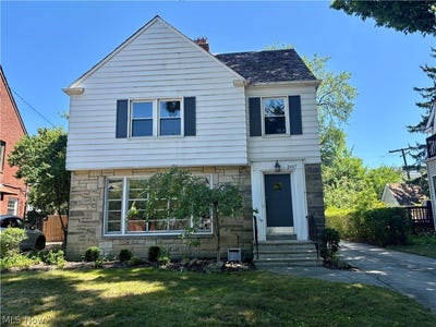 /international/us/2607-saybrook-road-university-heights-oh-110119489528/