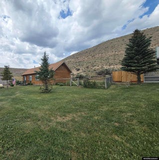 /international/us/302-horse-creek-road-dubois-wy-110109747640/