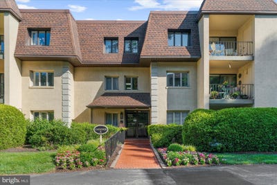 /international/us/306a-summit-drive-bryn-mawr-pa-110100421416/