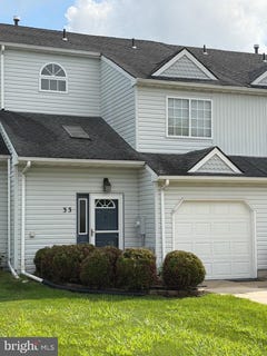/international/us/33-caraway-court-lumberton-nj-110109737553/