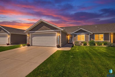 /international/us/6402-w-maxwell-pl-sioux-falls-sd-110108738622/