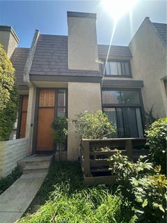 /international/us/9000-vanalden-northridge-ca-110107453111/