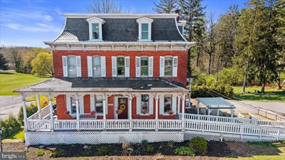 /international/us/2620-freysville-road-red-lion-pa-110107243043/